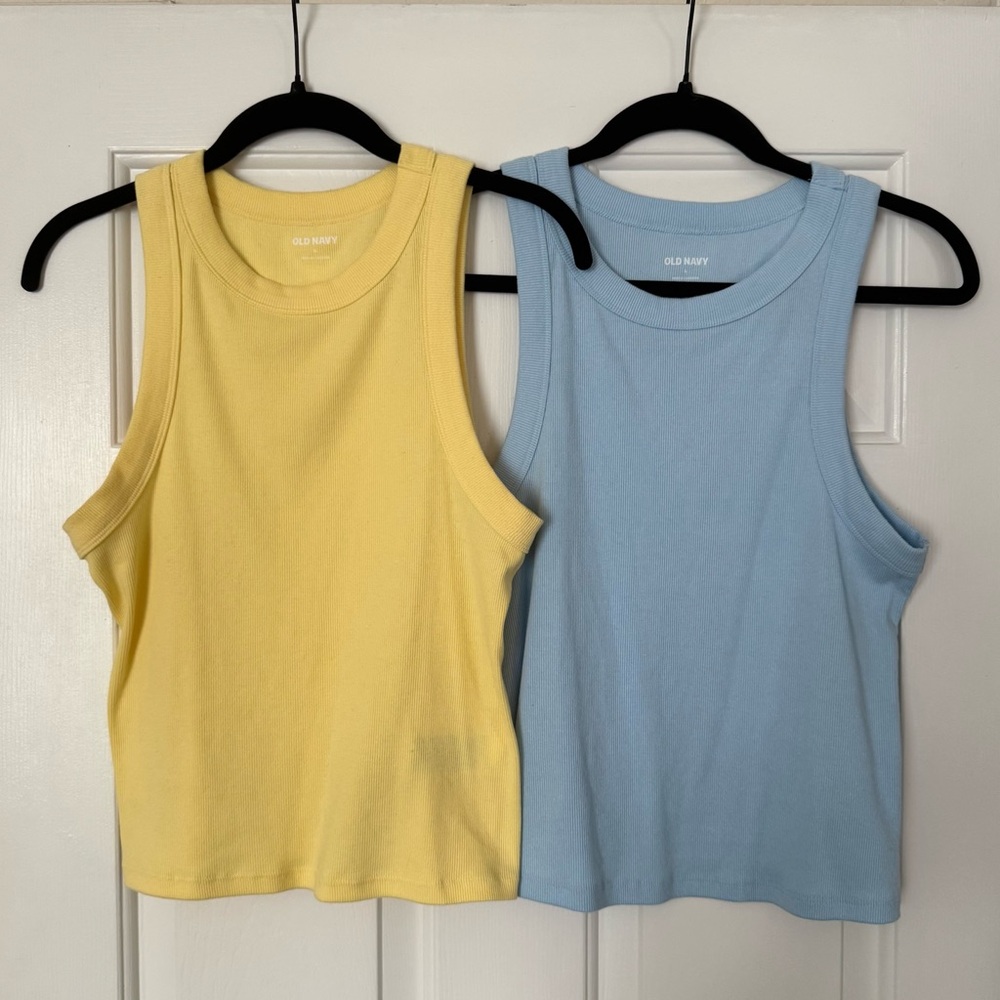 Set of 2 Old Navy Tank Tops